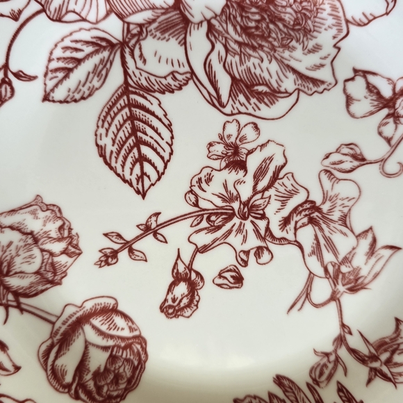 SHINA CASA Red Floral Bowl & Scalloped Plate Set | 8” Dinnerware - Picture 5 of 7